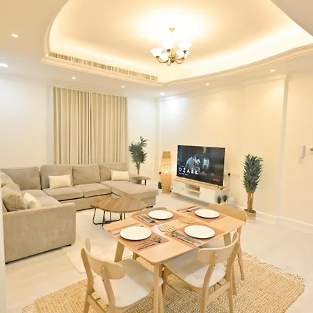 Beautiful 3 Bedroom Apartment Al Khobar Exterior photo