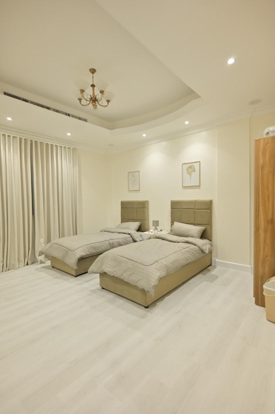 Beautiful 3 Bedroom Apartment Al Khobar